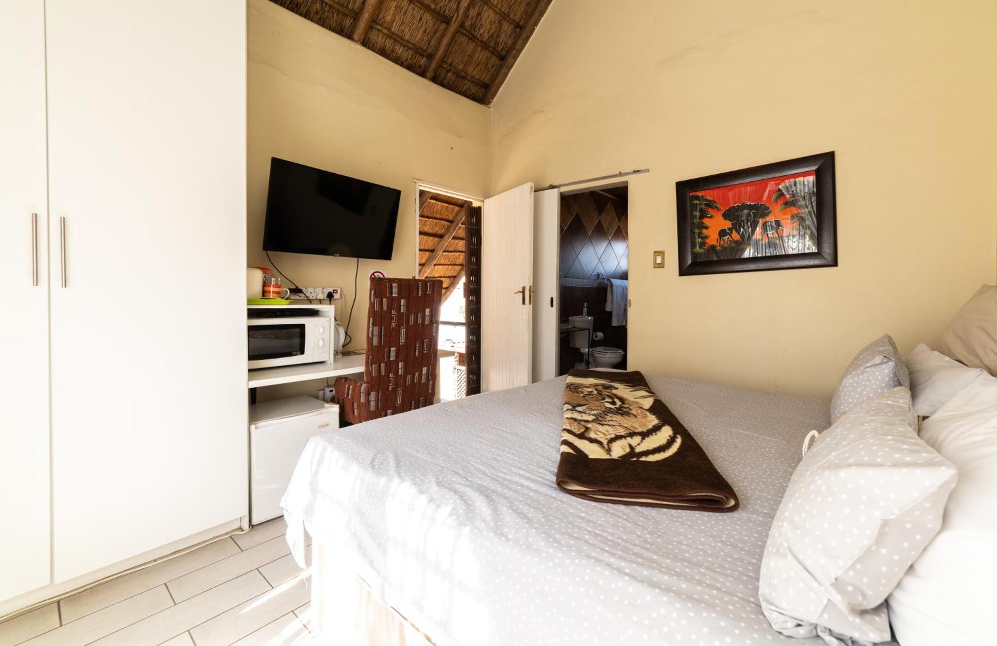 Thatch Haven Guesthouse Centurion Eksteriør bilde