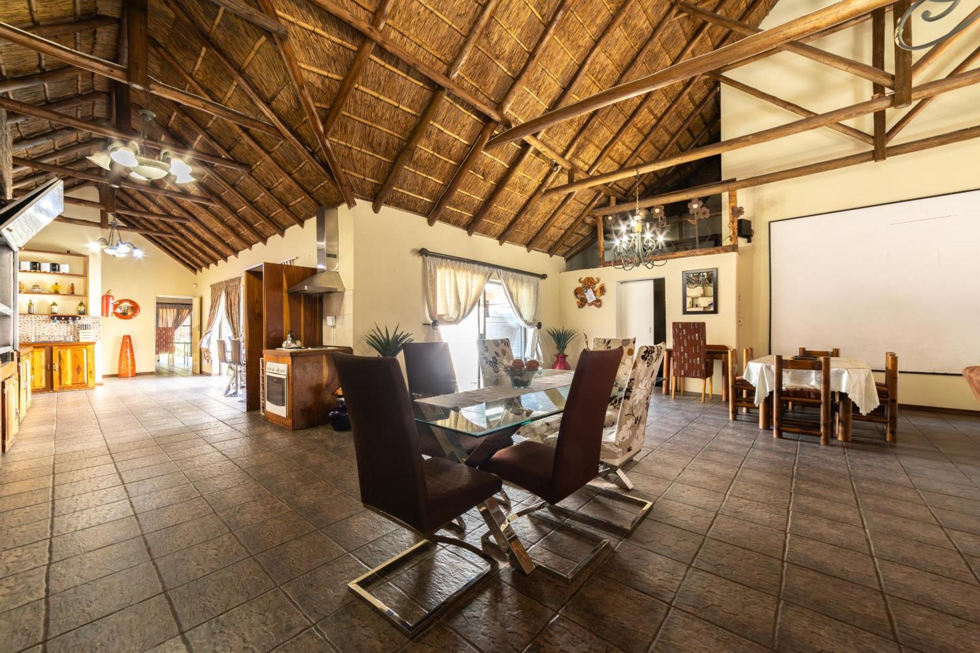 Thatch Haven Guesthouse Centurion Eksteriør bilde