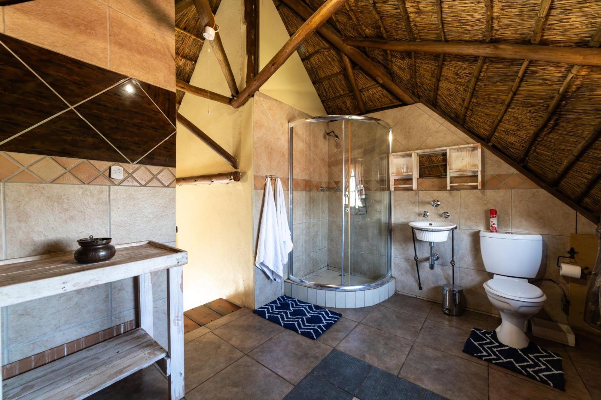 Thatch Haven Guesthouse Centurion Eksteriør bilde